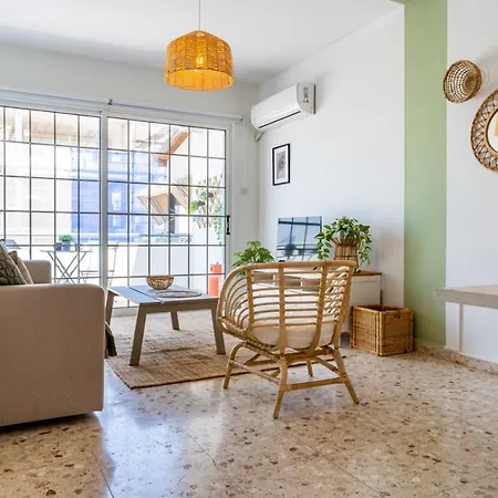 Blossom 1-bedroom In * Lárnaka