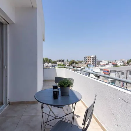 Apartman Blossom 1-bedroom In *